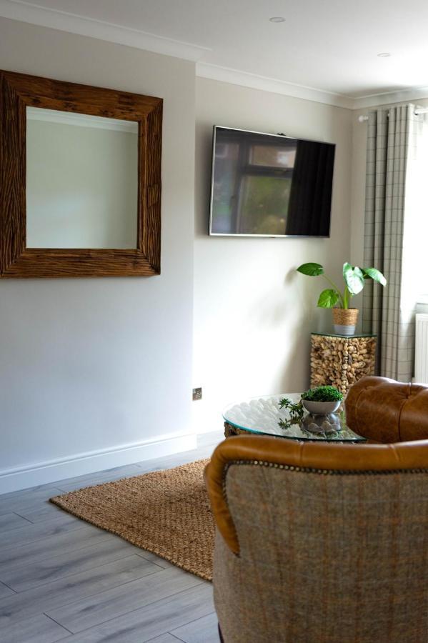 Lovely 2 Bed House In Pitlochry Buitenkant foto